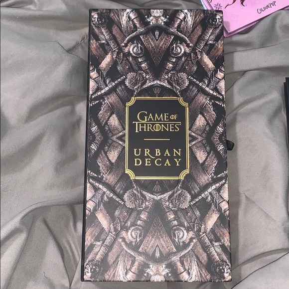 Urban Decay Other - Game Of Thrones Palette